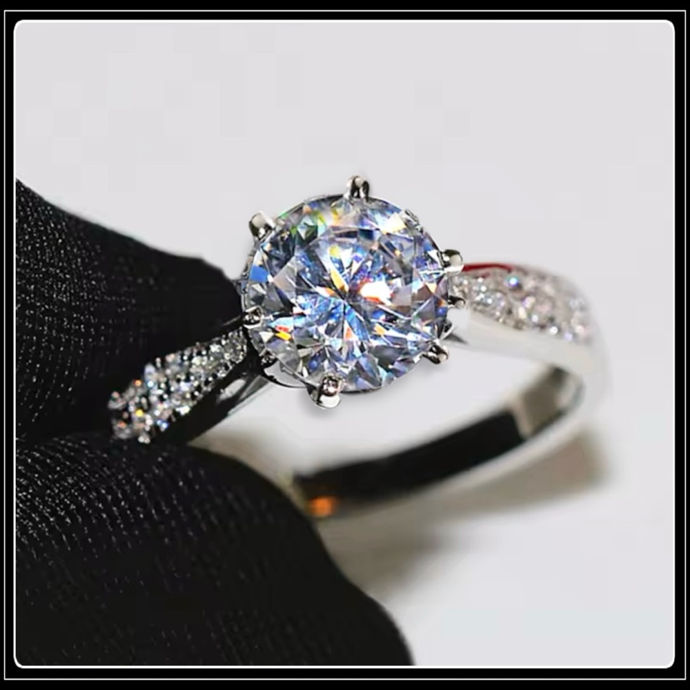 New 925 silver simulated round solitaire pave diamond engagement wedding ring